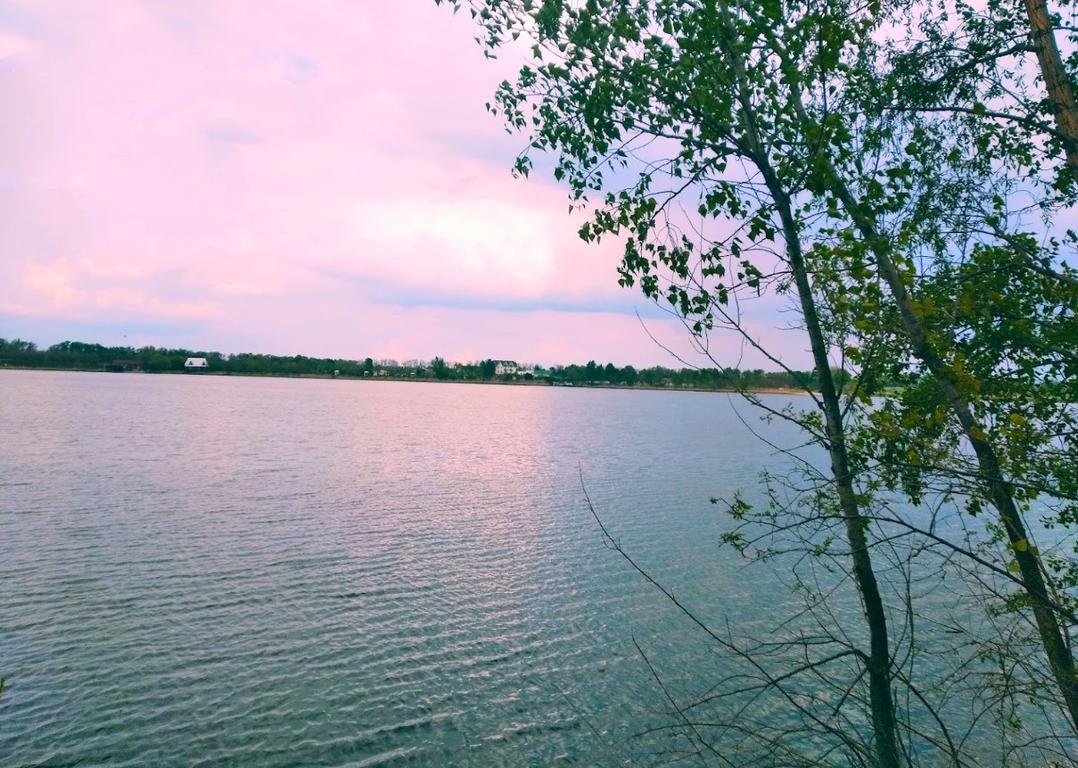 Дніпро (озеро Озерище)